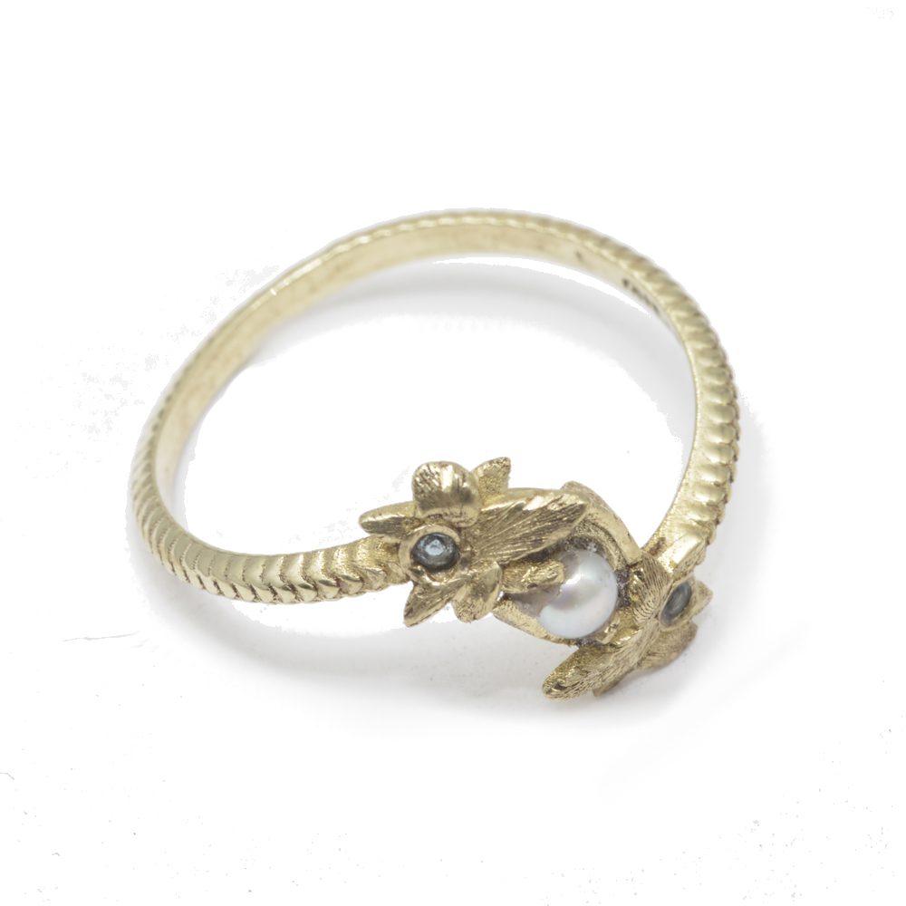 palm gpld engagement ring